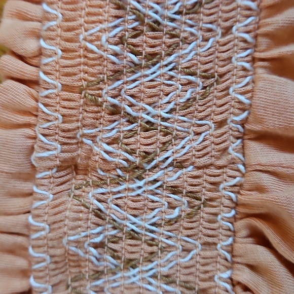 Torrid Peach Off-Shoulder Top, Embroidered Neckline, Sz 0 (12, L), NWT! - Picture 5 of 8